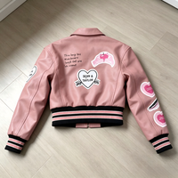 Blouson Bomber Court en Cuir PU avec Patch Chenille Personnalisé pour Femme, Blouson Moto OEM, Blouson Varsity Court Personnalisé