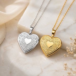 Collier pendentif médaillon cœur ouvrable personnalisé romantique en acier inoxydable 316L plaqué or 14k 18k pour femmes - Product Image 3