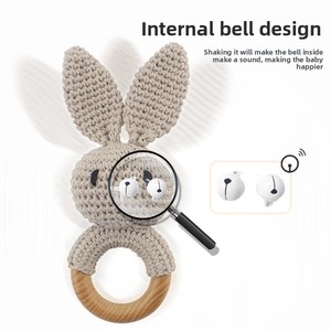 Sonajero de Conejito de Ganchillo Hecho a Mano con Certificación CPC, Juguete Musical Inflable de Algodón, Madera de Haya Natural, para Calmar y Aliviar las Molestias de la Dentición en Bebés Recién Nacidos - Product Image 4