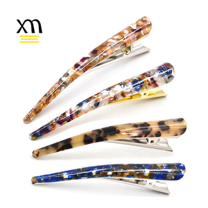 Pinzas de pelo extra grandes Xinmei, pinza de Metal de cocodrilo para el cabello, horquilla Vintage, pinzas de pico de pato de cuerno para mujer, logotipo personalizado para mujer - Product Image 1
