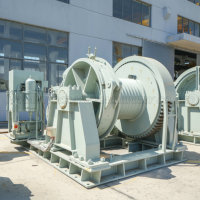 Treuil hydraulique en acier certifié CCS à faible bruit de freinage automatique vertical de 15 tonnes pour yacht/guindeau/palan/remorqueur