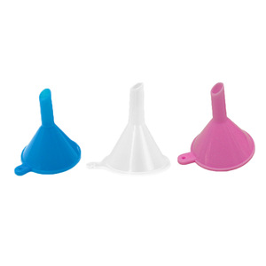 Petit entonnoir en plastique transparent Chef Season Show pour bouteilles, outil de versement portable - Product Image 3