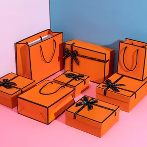 شعار مخصص بسعر الجملة مصنع الفاخرة البرتقال ورقة من الورق المقوى 4 قطعة مجموعة هدية مربع التعبئة والتغليف