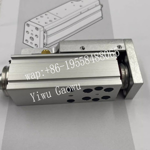 Mini Deslizador Original Festos EGSC-BS-KF-25-25-6P 8048310 con Tornillo de Bolas de 25 mm de Recorrido - Product Image 4
