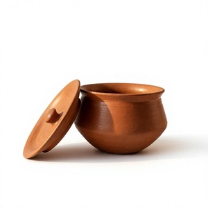 Maceta de Barro Hecha a Mano con Tapa, Recipiente de Terracota para Queso, Arte Folclórico Tradicional, Decoración del Hogar, 750 ml - Product Image 1