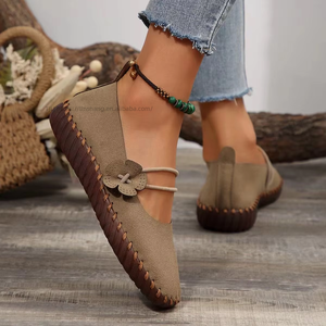Flower Casual <b>Soft</b> Bottom Large Size Slip-on Women's Single <b>Shoes</b> Spring New Arrival Thick Sole Fashion Peas <b>Shoes</b> - Product Image 3