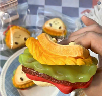 Jouets à presser TPR en forme de sandwich pour soulager l'anxiété, la tension et la décompression, et pour le jeu sensoriel - Pour les 5 ans et plus et les adultes