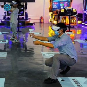 Công viên giải trí nhiều người chơi <span class=keywords><strong>VR</strong></span> Đấu trường thực tế ảo miễn phí đi Bộ Roam nền tảng XR Battle <span class=keywords><strong>VR</strong></span> bắn giả lập trò chơi Arcade - Product Image 2