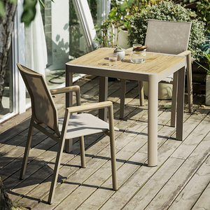 Tavolo da Pranzo <span class=keywords><strong>Quadrato</strong></span> Moderno in Alluminio Impermeabile di Lusso per Esterni e <span class=keywords><strong>Soggiorno</strong></span> - Product Image 1