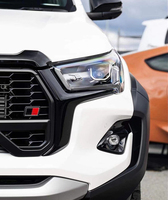 Kit carrosserie de lifting complet avec pare-chocs avant et calandre pour Toyota Hilux 2016-2020, transformant le véhicule en style GR Sport 2023