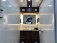 Remorque de toilettes mobiles de luxe commerciale à 3 postes, portable, avec deux cabines, pour toilettes de luxe