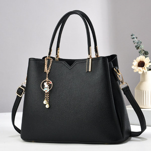 Sacs à bandoulière pour femmes, mode, grande capacité, plusieurs compartiments, pendentif en métal, fermeture éclair, sacs messagers, Rohorse Roromall - Product Image 1