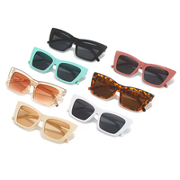 Lunettes de soleil unisexes œil de chat vintage de luxe, petites, en métal, effet miroir, protection UV400, légères, monture complète, multicolores, dorées, forme triangle ovale, magnifiques