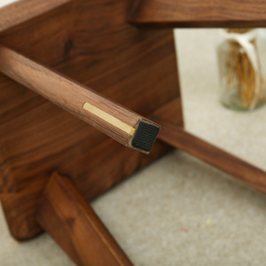 Taburete pequeño de madera maciza de nogal negro norteamericano, banco duradero para cambiar zapatos, diseño minimalista moderno para niños y adultos - Product Image 4