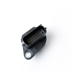 Connecteur de prise de transmission 16 broches en plastique noir pour Toyota Highlander 4ème génération UA80E F UB80E F - Product Image 3