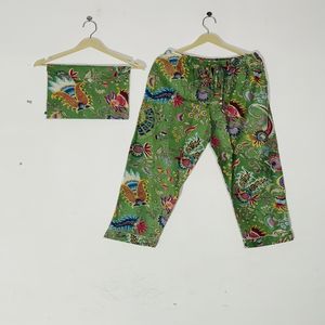 Conjunto de Pijama Floral Súper Ventas - Ropa de Dormir de Algodón Artesanal, Ropa de Dormir y de Estar por Casa de Verano Estilo Bohemio para Mujer, Regalo - Product Image 3