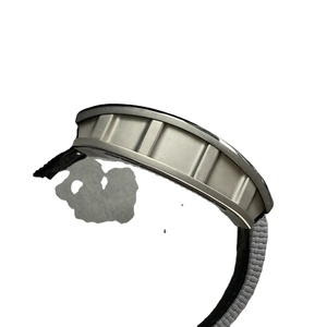 Montre automatique pour homme de haute qualité personnalisée, boîtier en alliage de titane, montre mécanique, bracelet en tissu ou en cuir - Product Image 4