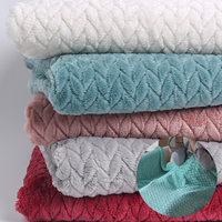 Vêtements de maison en gros de Chine, couverture de matelas 40% polyester 60% coton 280gsm 300gsm tissu polaire de flanelle teint en fil/