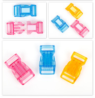 Prix d'usine Boucle latérale à dégagement rapide courbée en plastique coloré, couleur personnalisable, transparente, style simple, à boucle solide, pour accessoires pour animaux de compagnie