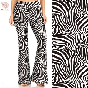 กางเกงขาบานทรงเอวสูงพิมพ์ลายดิจิตอลแบบกำหนดเองสำหรับผู้หญิง ดีไซน์เม<span class=keywords><strong>ย</strong></span>์<span class=keywords><strong>หยาง</strong></span> ทรงหลวม ขากว้าง ลา<span class=keywords><strong>ย</strong></span>ทางม้าลา<span class=keywords><strong>ย</strong></span> - Product Image 1