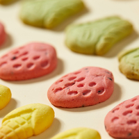 Oem Baby Biscuit Smelt-In-De-Mond Fruitvormige Snack Halal Gecertificeerde Knapperige Snack Voor Kinderen