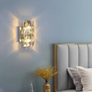 Nuovo lusso creativo bestseller soggiorno sfondo lampada da parete in cristallo scala decorazione della parete Bedhead lampada da parete in cristallo