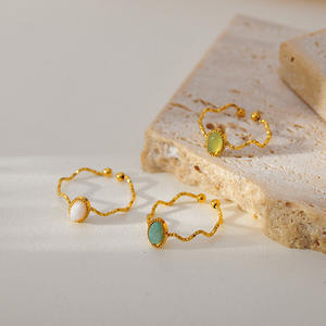 Bague ouverte élégante et luxueuse en jade et acier inoxydable pour femme, style minimaliste vert oriental - Product Image 3