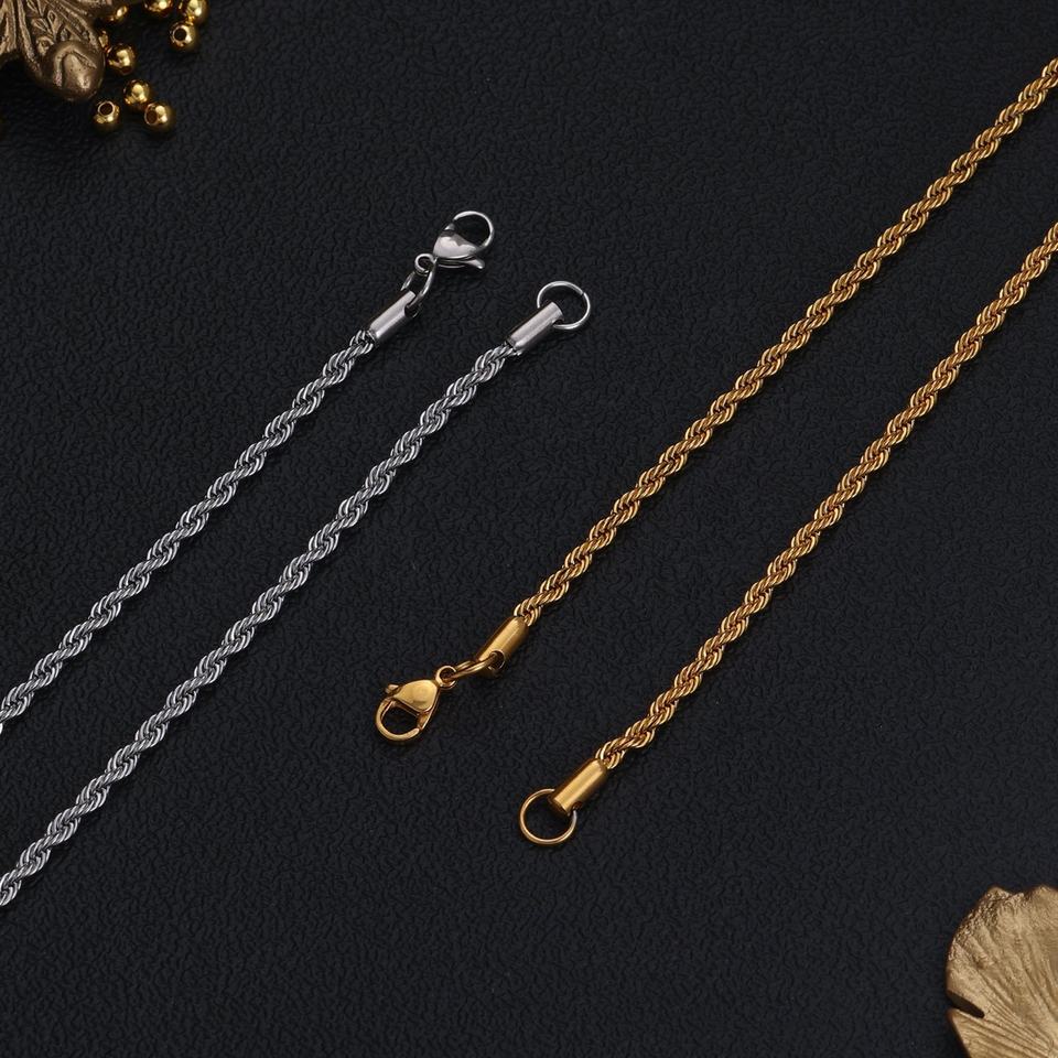 thick necklaces for women