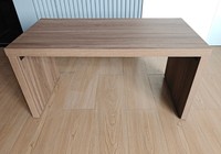 Table basse en bois moderne et durable pour salon d'hôtel