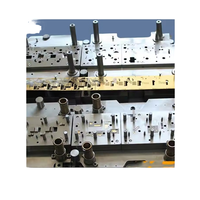 Fabrication en usine de moules pour une personnalisation en continu Estampage progressif personnalisé
