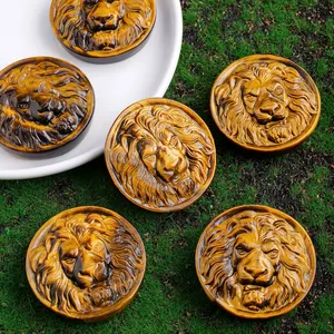 Hot selling wholesale natural crystal carving Tiger Eye Stone Lion Round Card spiritual healing home decoration