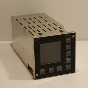 Controlador Digital 61615-0-2200000 para PLC - Product Image 1
