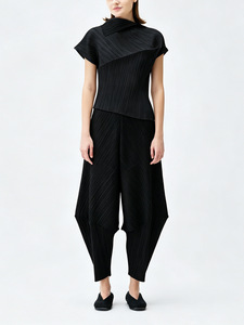 PY 2026 Ropa Occidental para Mujer, Ligera, Transpirable, Plisada Estilo Miyake, Cuello Asimétrico, Holgada, Ecológica, de Secado Rápido, al por Mayor - Product Image 5