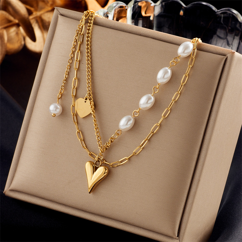 Vintage Gold Stainless Steel Pearl Heart Pendant Necklace