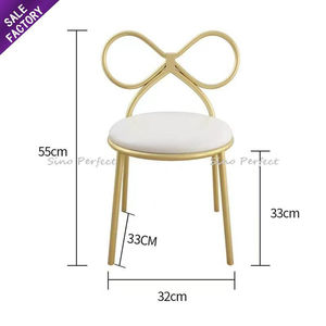 Sillas Chiavari de Plástico Blanco para Niños, Ideales para Eventos de Aprendizaje en Jardín de Infancia, Banquetes y Bodas - Product Image 3