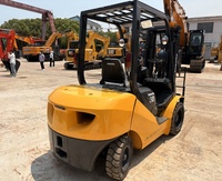 Mini chariot élévateur diesel Komatsu 30 d'occasion du Japon original, poids de 3 tonnes, chariot élévateur Komatsu 30 50 d'occasion, prix bas à vendre