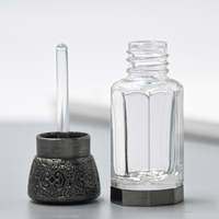 Flacon en verre transparent poli de 6 ml avec bouchon à vis en alliage de zinc, style arabe octogonal, pour huile d'Oud et Attar