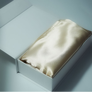 Venta al por mayor 20 * 30in <span class=keywords><strong>funda</strong></span> <span class=keywords><strong>de</strong></span> <span class=keywords><strong>almohada</strong></span> <span class=keywords><strong>de</strong></span> <span class=keywords><strong>satén</strong></span> sólido <span class=keywords><strong>funda</strong></span> <span class=keywords><strong>de</strong></span> <span class=keywords><strong>almohada</strong></span> <span class=keywords><strong>de</strong></span> <span class=keywords><strong>satén</strong></span> sobre <span class=keywords><strong>de</strong></span> <span class=keywords><strong>satén</strong></span> <span class=keywords><strong>funda</strong></span> <span class=keywords><strong>de</strong></span> <span class=keywords><strong>almohada</strong></span> - Product Image 2