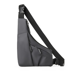 Bolso de Pecho Deportivo Casual para Hombre 2025, Nuevo Bolso de Hombro a Cuadros de Moda, Venta al por Mayor para Actividades al Aire Libre para Hombres y Mujeres - Product Image 1