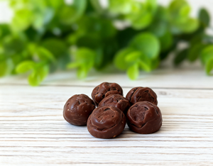 Caramel Salé, Macadamia, Chocolat Noir, Édition Sel de Mer Hawaïen - Product Image 2