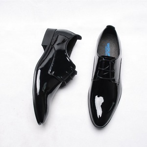 Chaussures plates décontractées et habillées pour hommes en cuir véritable respirant, légères, antidérapantes, idéales pour les affaires et les mariages en extérieur - Product Image 2