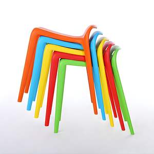 Chaises de salle à manger empilables en plastique à prix d'usine pour événements, chaises de banquet et de mariage modernes et légères en PP pour <span class=keywords><strong>restaurant</strong></span> - Product Image 4