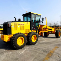 Niveleuse routière Shantui SG16-3 à vendre, poids opérationnel 15100 kg, moteur diesel Cummins 118 kW, largeur de lame 3660 mm