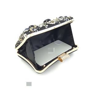 Sac à dîner fait à la main perle broderie diamant mode rétro soirée pochettes avec cristal sac <span class=keywords><strong>tendance</strong></span> 2024 - Product Image 6