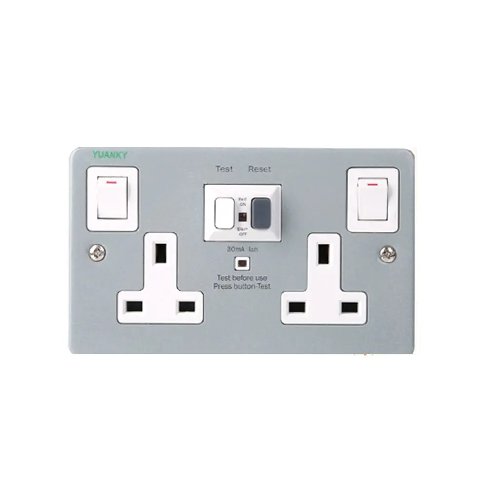 RCD 13A Protected Safety Double Socket China 16A Wall Socket Industrial Double Pole Standard Grounding 3months-1year