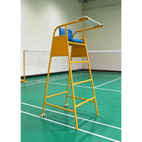 Chaise d'arbitre de badminton professionnelle avec siège en acier robuste et base stable pour équipement de match commercial