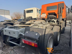 Howo 6x4 371hp/375hp trattore testa Sinotruk usato camion per la <span class=keywords><strong>vendita</strong></span> - Product Image 5