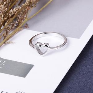 Heart Shaped <b>Ring</b> Alloy Electroplated Simple European American Style Women's Jewelry Gift Silver Rose Gold - Product Image 3