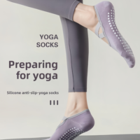 Calcetines/Mangas Largas de Algodón Comprimido Antideslizantes de Alta Calidad CZFIT Personalizados para Yoga, Pilates y Uso Diario