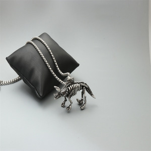 Collar con Colgante de Dinosaurio Esqueleto, Acero Inoxidable, Estilo Vintage, Joyería de Regalo para Hombres y Mujeres, Accesorio de Moda - Product Image 2